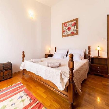 Luxury Apartment Flora, Stari Grad, Hvar Island Stari Grad  Dış mekan fotoğraf