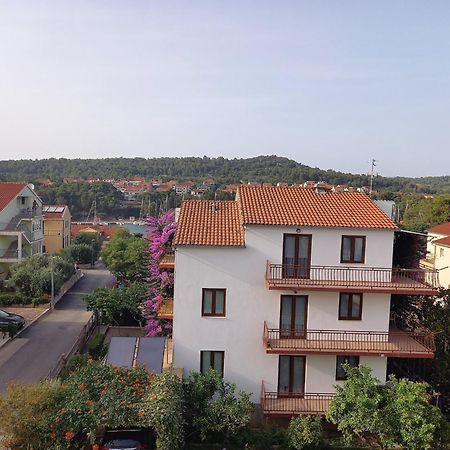 Luxury Apartment Flora, Stari Grad, Hvar Island Stari Grad  Dış mekan fotoğraf